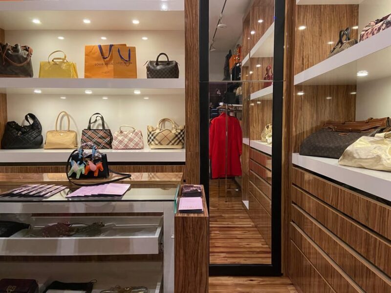 Vienna Holiday Shopping: Exclusive Designer Vintage Tour - Key Points