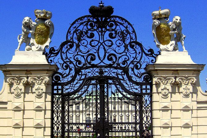 Vienna Inner City Highlights Private Walking Tour - Why Choose This Tour