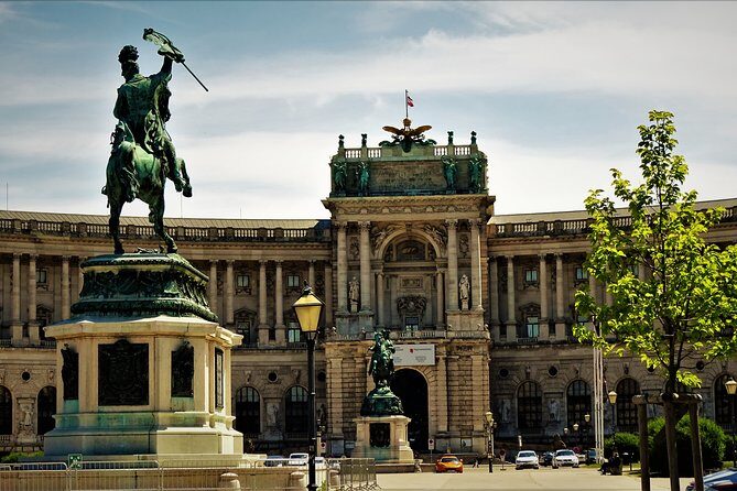 Vienna Inner City Highlights Private Walking Tour - The Value of a Private Guided Tour
