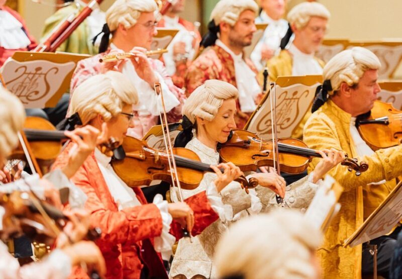 Vienna: Mozart Concert with Dinner and Carriage Ride - Key Points