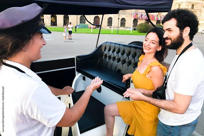 Vienna Oldtimer Tour (60 min) Incl. bottle of Prosecco - FAQs