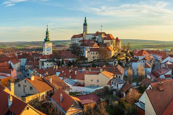 Vienna-Prague One-Way Sightseeing Tour Bus - An Overview of the Tour Experience