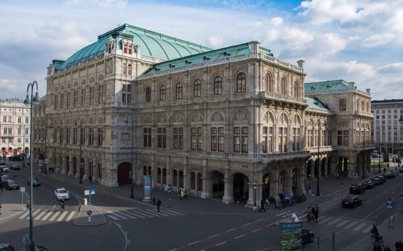 Vienna: Private Half-Day Sightseeing Tour with a Local - Who Is This Tour Best For?