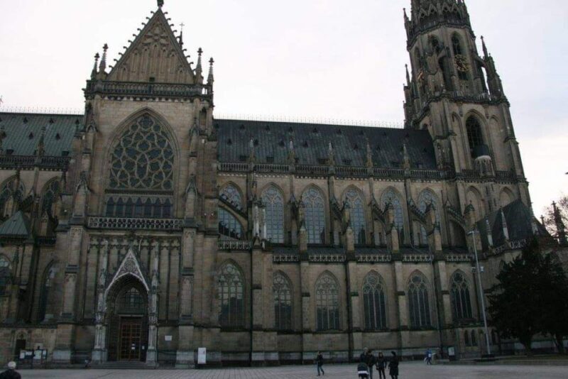 Vienna: Private tour Mauthausen and Linz - Key Points