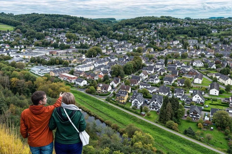 Vienna: Private Walking Tour Through the Hilly Countryside - Key Points