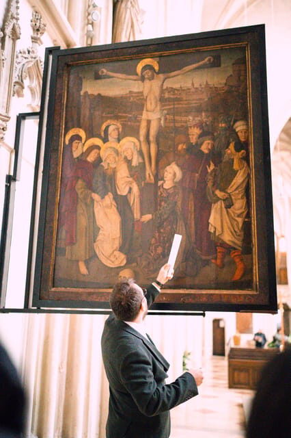 Vienna: Romanian Heritage and Christmas Markets Guided Tour - Key Points