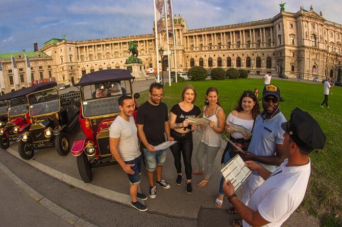 Vienna: Silver Tour (30 min) Vienna City Center Sightseeing Tour - In-Depth Look at the Itinerary