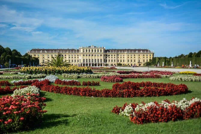 Vienna: Skip the Line Schönbrunn Palace and Gardens Guided Tour - The Itinerary Breakdown