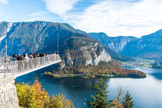 Vienna: small group tour Hallstatt with skywalk, boat, mine - FAQs