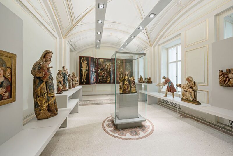 Vienna: St. Stephen's Cathedral & Dom Museum Wien Tickets - An In-Depth Look at the Experience