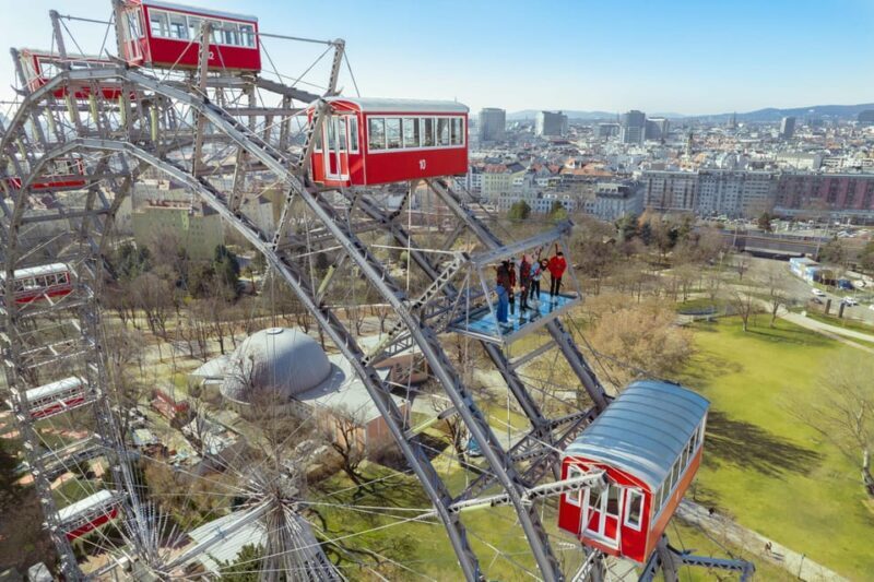 Vienna: Vienna Giant Ferris Wheel: Platform 9 Experience Ride - Key Points