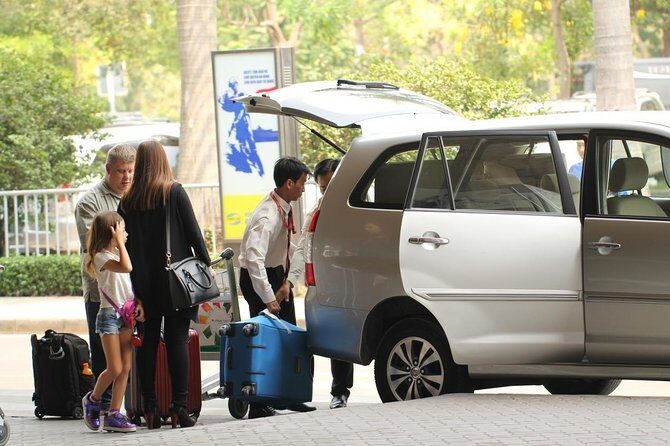 Vientiane Private Transfer: Wattay Airport -Hotel-Railway Station - Key Points