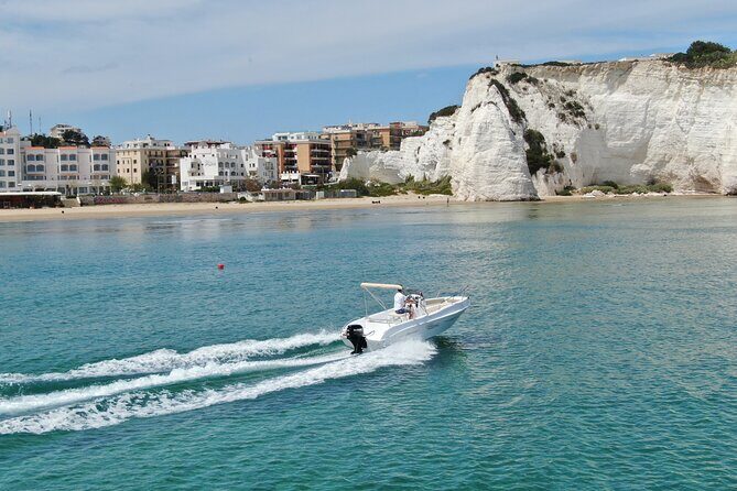 Vieste Boat rental without nautical license - Practical Aspects and Cost-Value Analysis