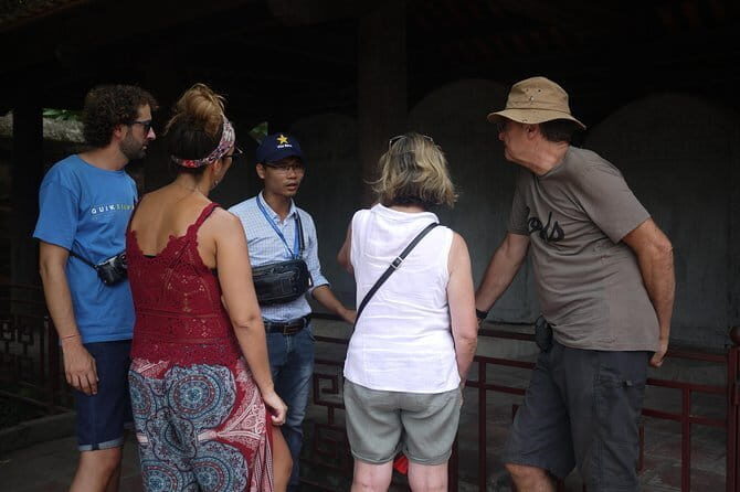 Vietnam north package 4 days 3 nights- Hanoi city tour and Halong bay - Key Points