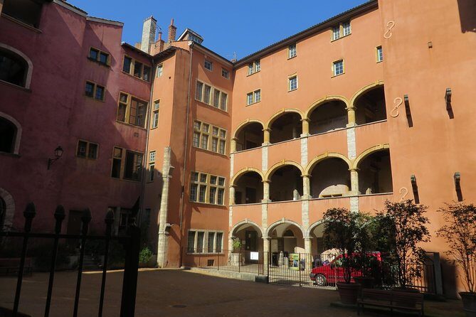 Vieux Lyon Cultural & Historical Walking Guided Tour (English) - FAQ
