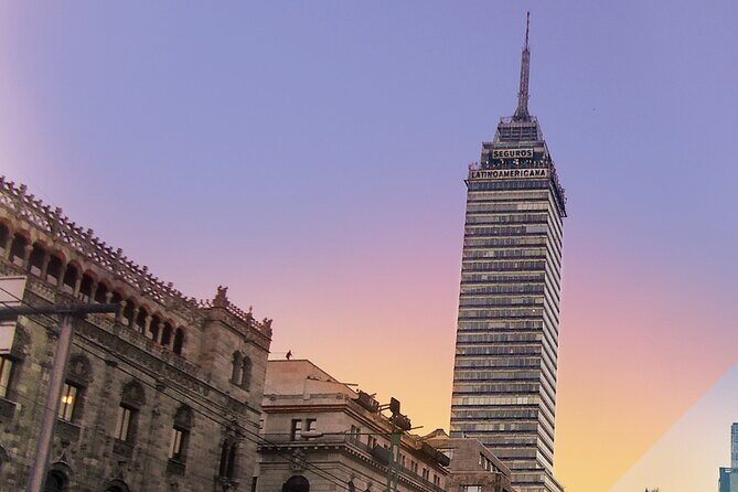 Viewpoint Torre Latino Panoramic view of Mexico City - A Perspective on Mexico City from Torre Latinoamericana