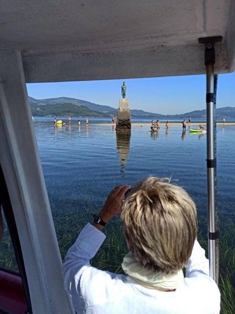 Vigo: Bay of San Simón Mussel Farming Tour - The Guided Experience