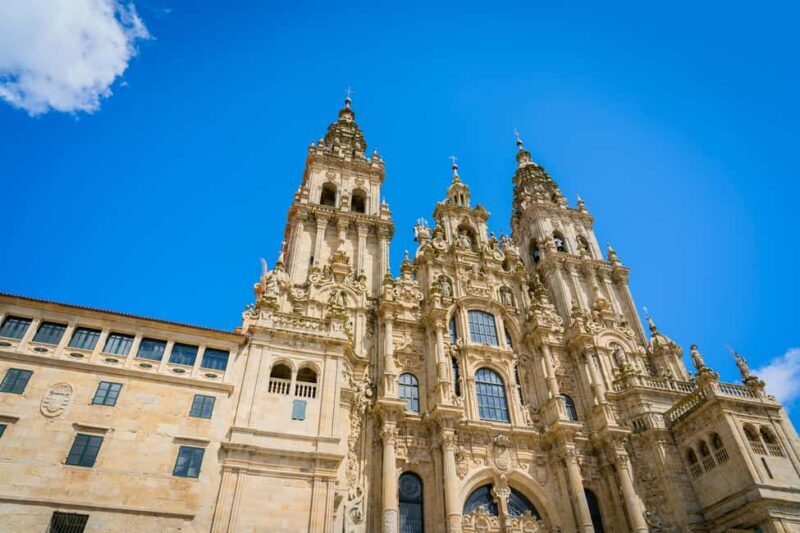 Vigo: Santiago de Compostela Guided Tour with Cathedral - Introduction to the Tour Experience