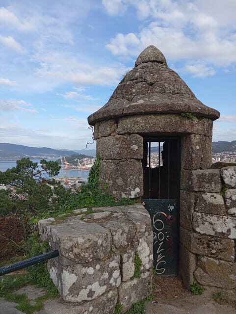 Vigo: stories and landscapes from the Castro - FAQs