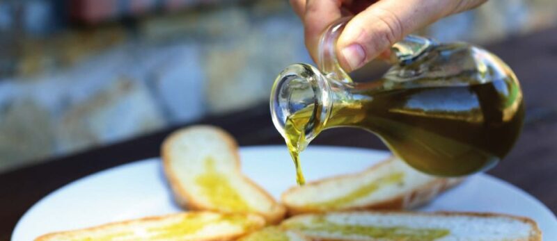 Villa Castelli: Highlights Walking Tour w/ Olive Oil Tasting - Practical Tips for Making the Most of This Tour