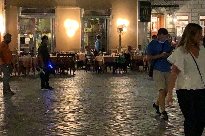 Villa Farnesina and Trastevere District Tour in Rome - An In-Depth Look at the Experience