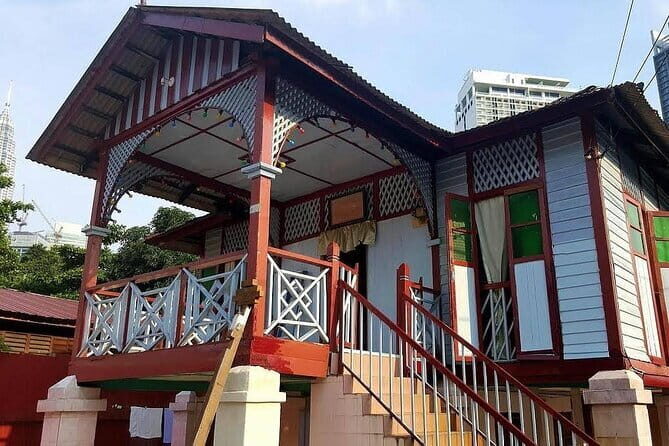 Village in Town Kampung Bharu Walking Tour - Key Points
