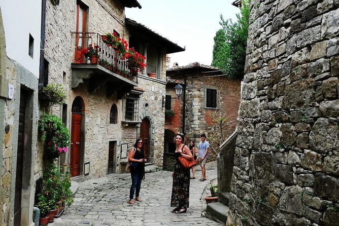 Villages of Chianti with lunch and tasting in Open Top Van - Discover the Villages of Chianti in Style: An In-Depth Review of the Open-Top Van Tour