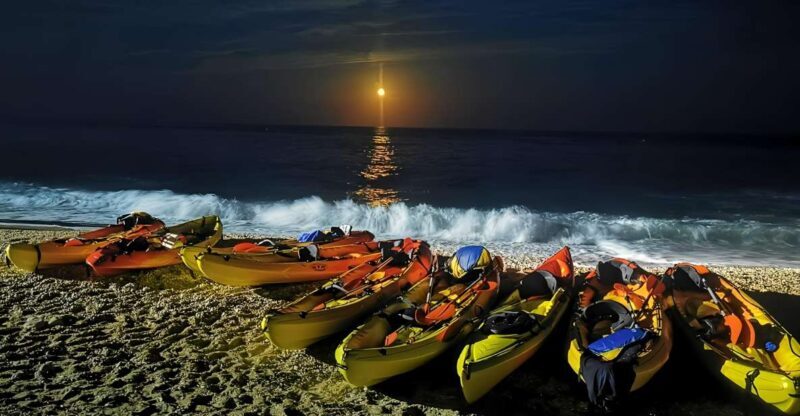 Villajoyosa: Moonlight kayaking and dinner under the stars - FAQs