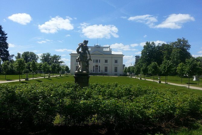 Vilnius Custom Day Trip to Trakai and Kernave - FAQ