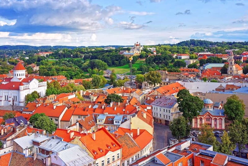 Vilnius: Express Walk with a Local in 60 minutes - Who Should Consider This Tour?