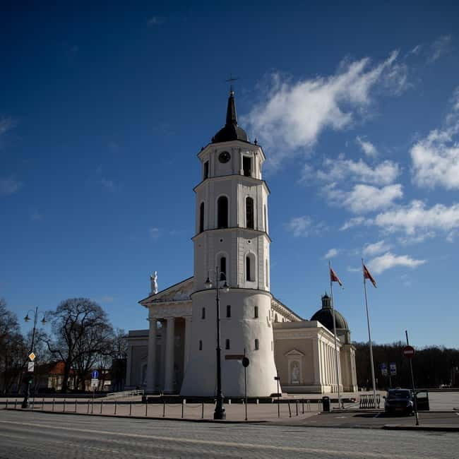 Vilnius: Private Half-Day City Tour by Minivan - What to Expect from Your Vilnius Half-Day Tour