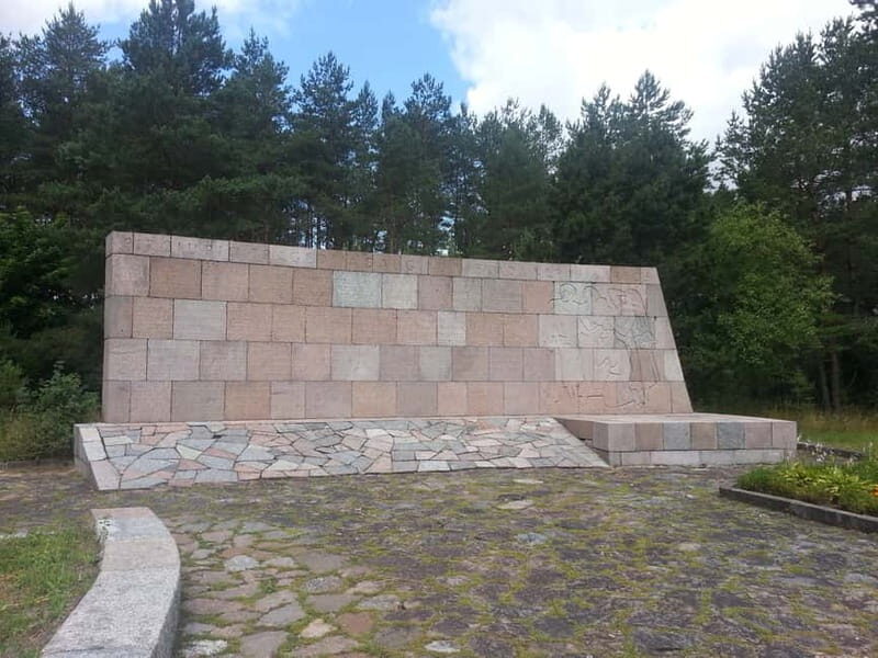 Vilnius: Private Paneriai Park, Trakai Castle, Kernav Tour - A Detailed Look at the Tour