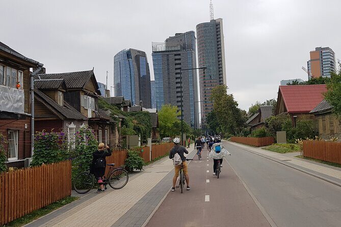 Vilnius: Soviet Vilnius Bike Tour - FAQs