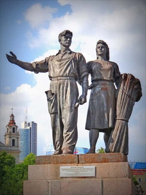 Vilnius: The Women of Vilnius Private Tour - An In-Depth Look at the Tour Experience