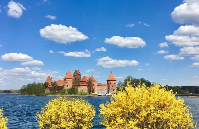 Vilnius: Trakai Tour with Audio Guide and Minibus Transfers - Who Will Love This Tour?