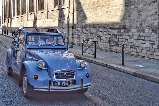 Vintage 2CV Adventure: 1 Hour 30 min Paris Secrets Tour - Exploring the Itinerary in Detail