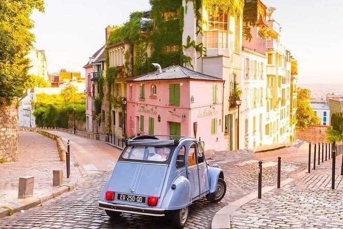 Vintage 2CV Adventure: 2 -Hour Paris Secrets Tour - An In-Depth Look at the Tour Experience