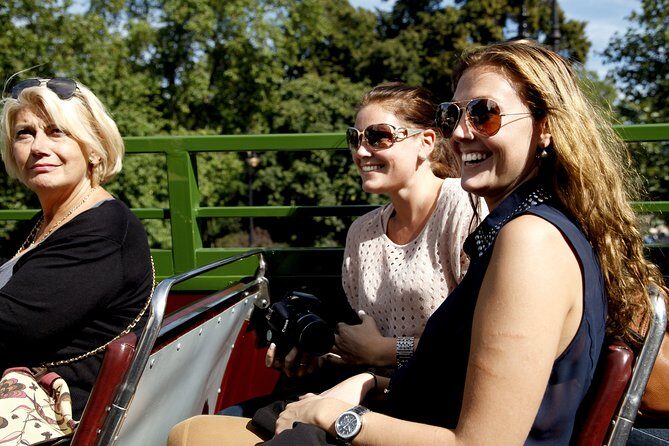 Vintage London Bus Tour Including Cruise with London Eye Option - A Close Look at the Itinerary and Experience