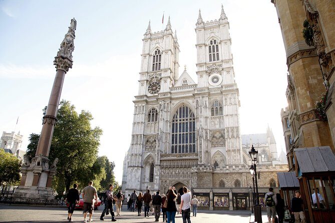Vintage London Bus Tour Including Cruise with London Eye Option - Who Would Love This Tour?