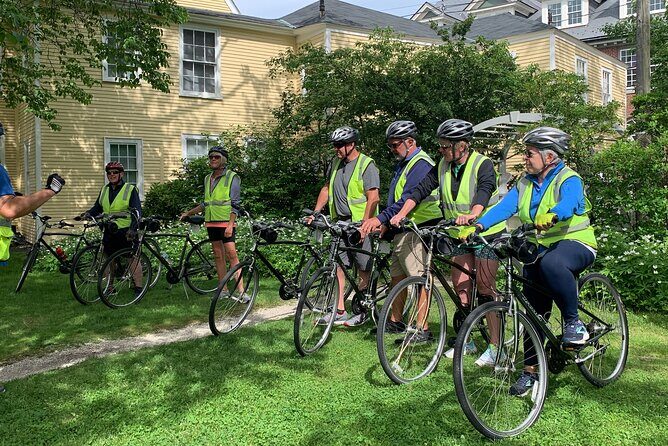 VIP Private & Custom Group Bike Tour | 2-2.5 hrs. - The Experience from a Reviewers Perspective