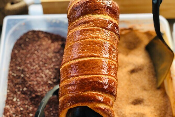 VIP Private Food Prague Tour by car: Food, drinks and boat - Key Points