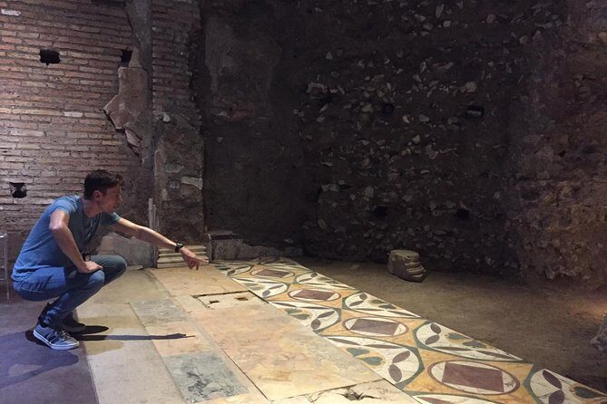 VIP Tour of the Colosseum, Forum & Palatine Hill by PhD Guide - FAQ