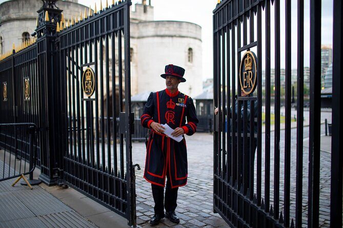 VIP Tower of London: After Hours Tour & Ceremony of the Keys - Authentic Experiences & Real Guest Insights