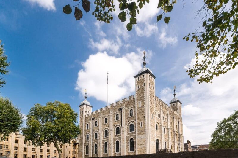 VIP Tower of London Beefeater Meet & Greet and Royal London - FAQ