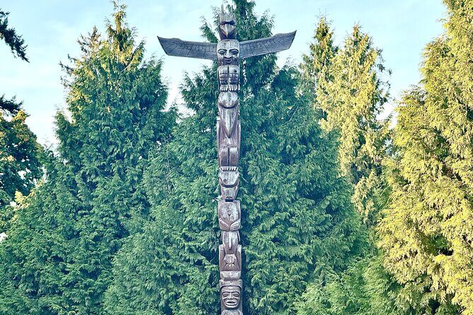 VIP Vancouver Highlights Tour with Dinner - A Deep Dive into the Vancouver Highlights Experience