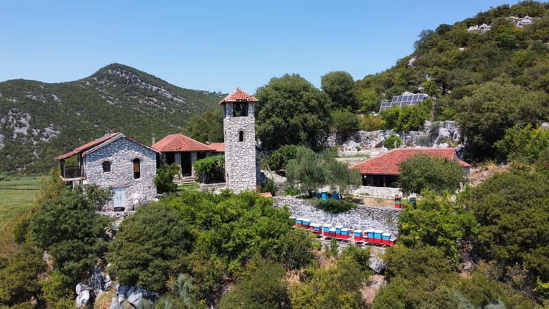 Virpazar: Skadar Lake by Boat and Kom Monastery Guided Tour - Food and Drinks Onboard