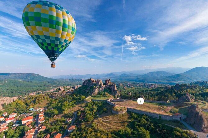 Virtual Hot Air Balloon Ride over the Belogradchik Rocks - Who Will Love This Tour?
