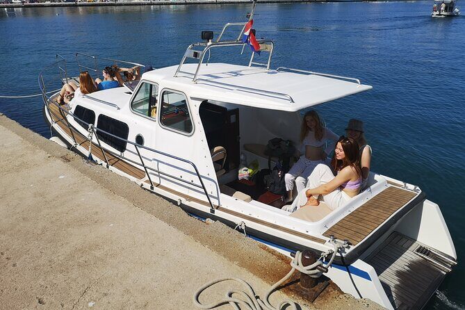 Visit 2 Islands of Zadar on a traditional wooden boat during half-day trip - FAQ