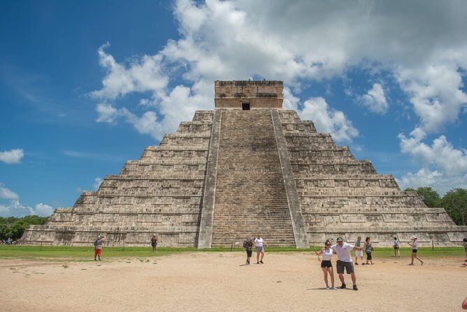Visit Chichén Itzá from Cancun or Riviera Maya; Lunch and Cenote - Full Breakdown of the Tour Experience