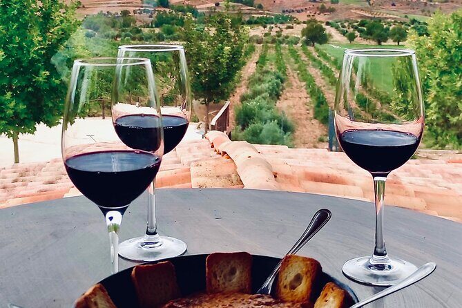 Visit Cuenca and a Vineyard in Spanish Tuscany from Madrid - Natural Wonders: Devils Window and Ventano del Diablo